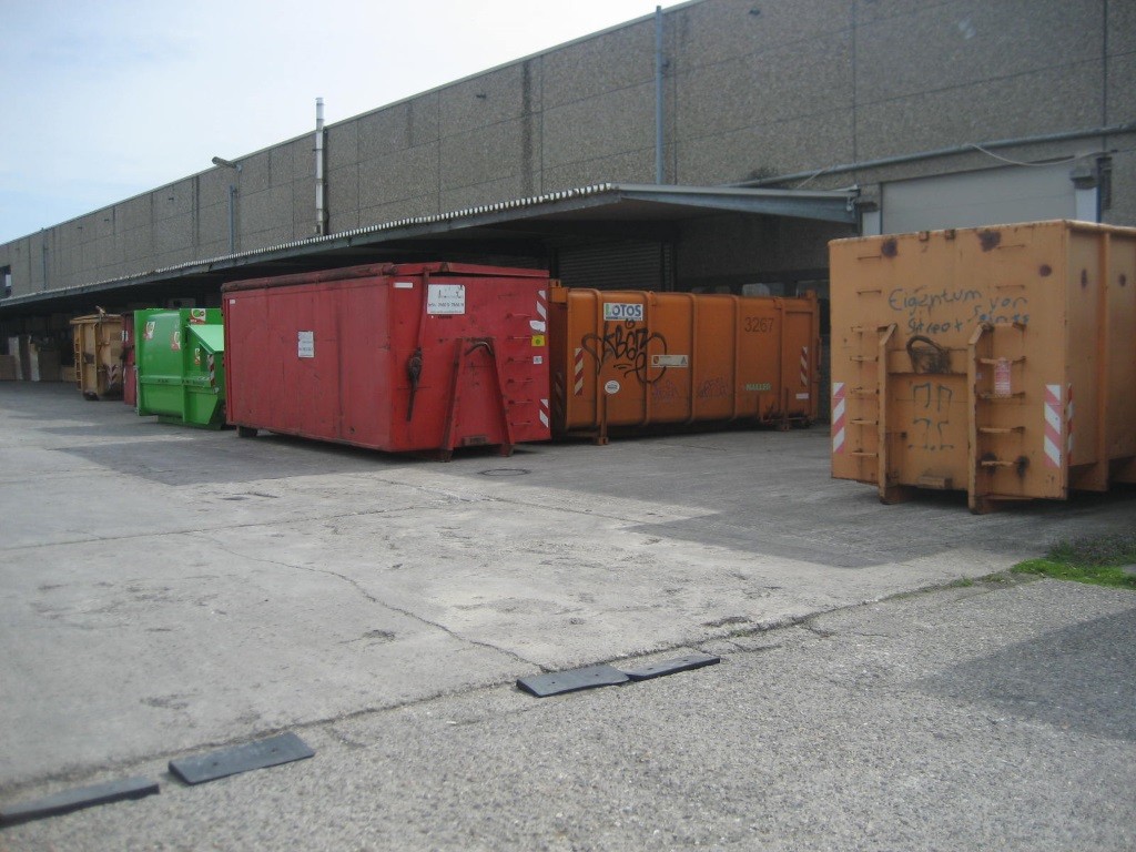 reparatur-container-big-01 reparatur-container-big-01